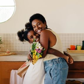 Mothers Day Experiences: 10 Unforgettable Gifts for 2026