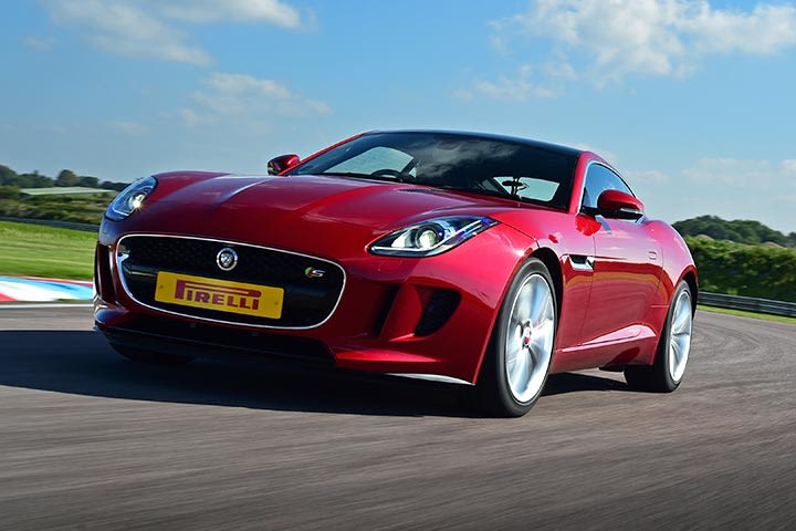 Jaguar Driving Thrill at Thruxton Motorsport Centre