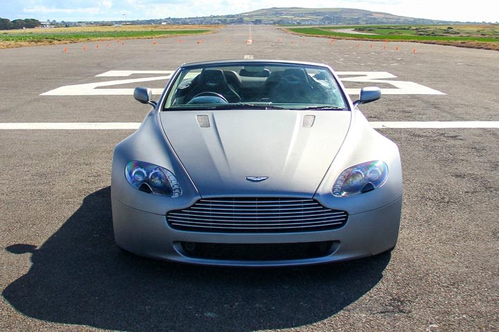 Aston Martin V8 Vantage Blast