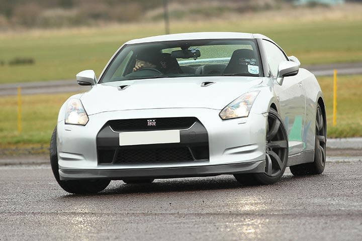 Nissan GT-R Thrill