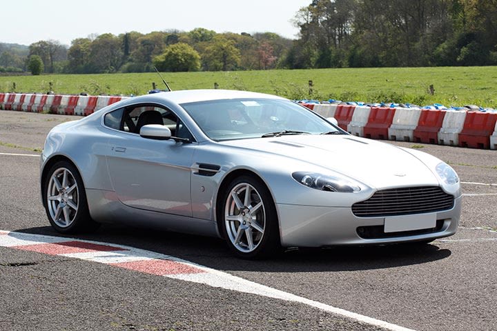 Aston Martin Blast