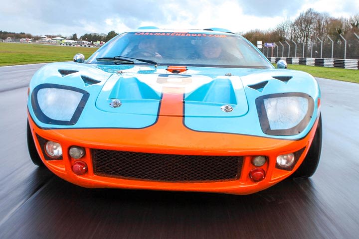 Ford GT40 Drive