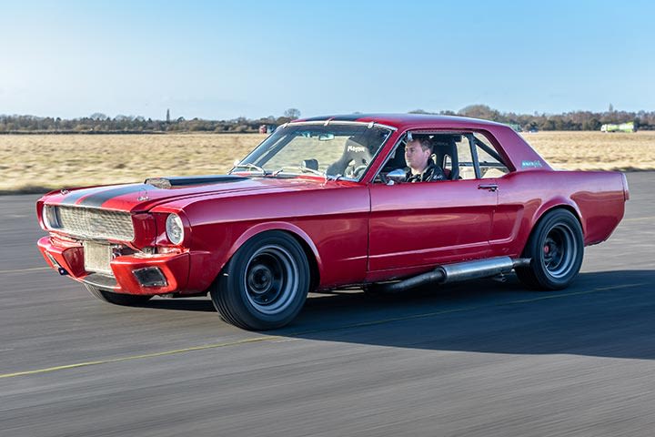 Mustang GT350 Blast