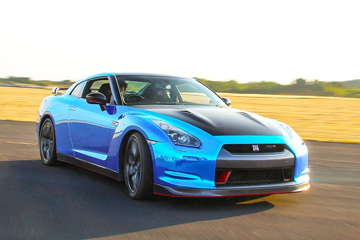 Nissan GT-R Nismo Blast