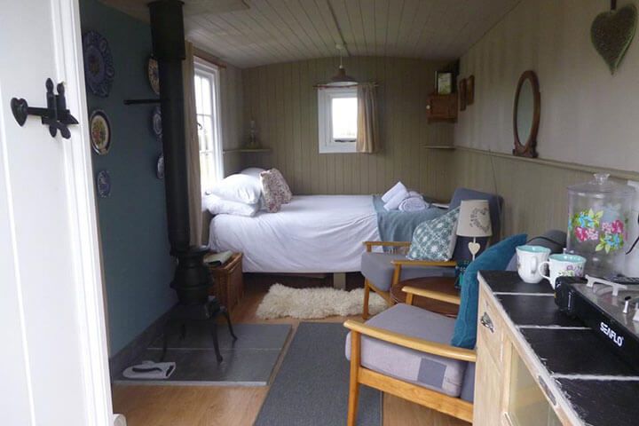 One Night Shepherds Hut Getaway for Two