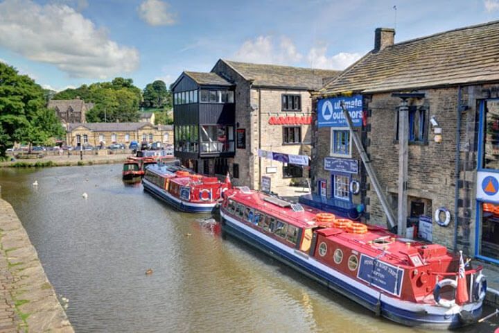 Yorkshire Afternoon Tea Cruise with Prosecco for Two