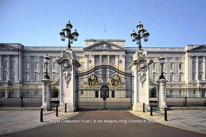 The State Rooms, Buckingham Palace & Meal at The Royal Horseguards Hotel for Two
