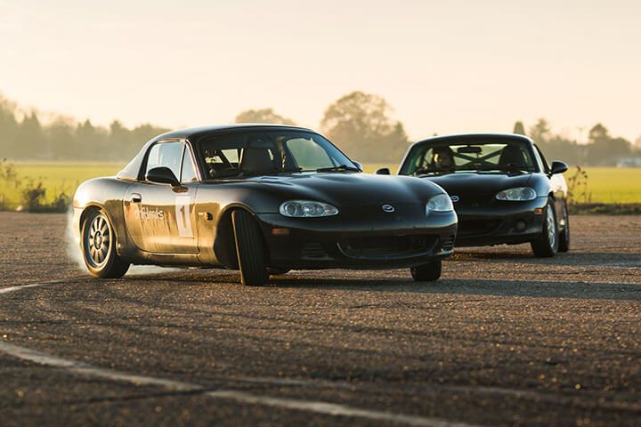 36 Lap Drifting Experience Mazda MX5 vs BMW