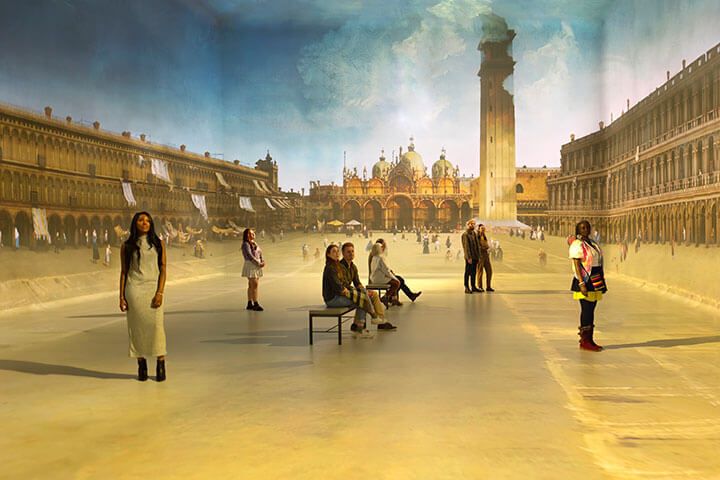FRAMELESS immersive art experience & 2 Course Meal