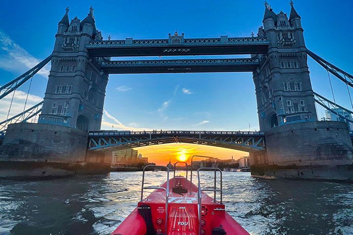 Romantic Twilight Speedboat Experience for Two