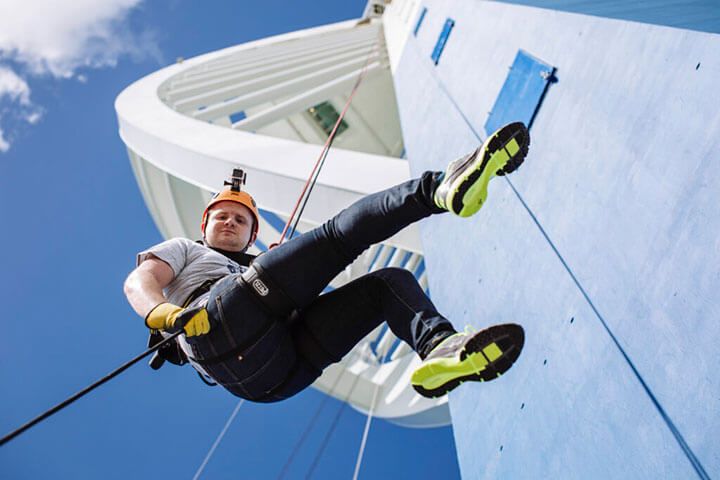 Abseil Down the Spinnaker Tower 