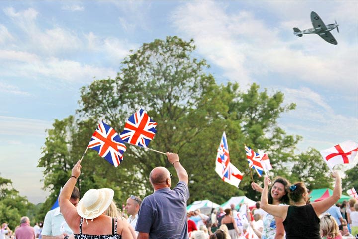 Deluxe Picnic at the Proms for Two