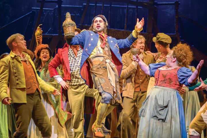 Les Misérables Theatre Tickets & Two Course Meal for Two