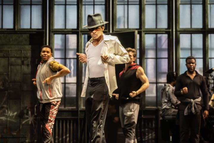MJ The Musical Theatre Tickets & Overnight Stay for Two
