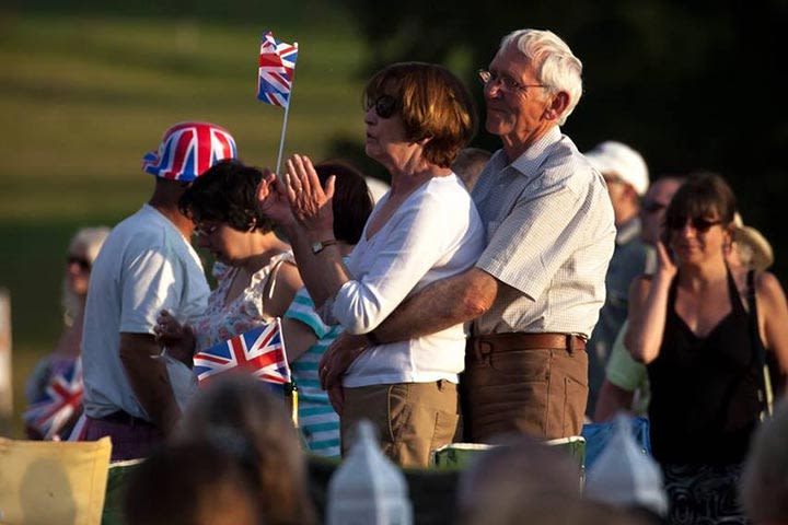 Outdoor Proms Concert for Two