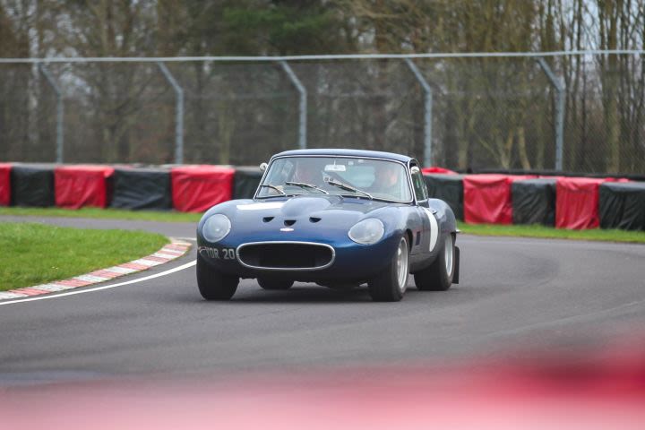 Jaguar E Type Blast