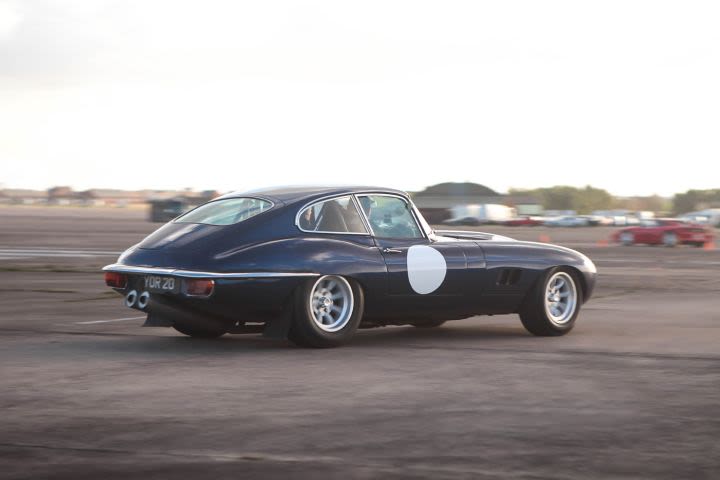 Jaguar E Type Blast
