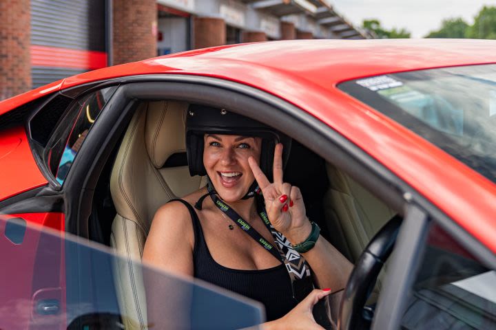 Supercar Thrill at Castle Combe