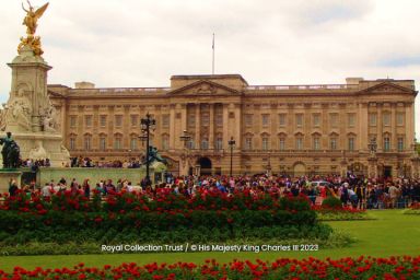Buckingham Palace and Clermont Charing Cross Afternoon Tea