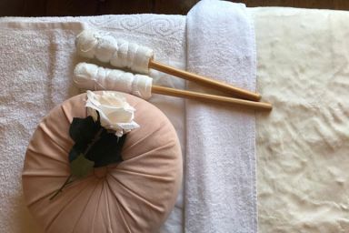 Revitalising Hot Stone Treatment for Two at Pende Aesthetics