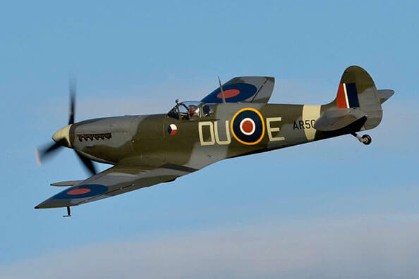 Fly with a Spitfire - 20 Minutes