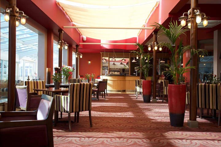 Romantic Escape with Dinner for 2