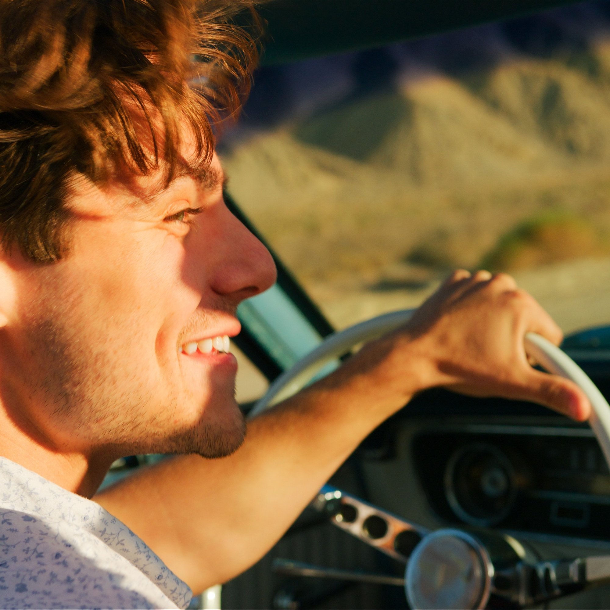 Classic Car Driving Experience: Your UK Guide to Iconic Thrills