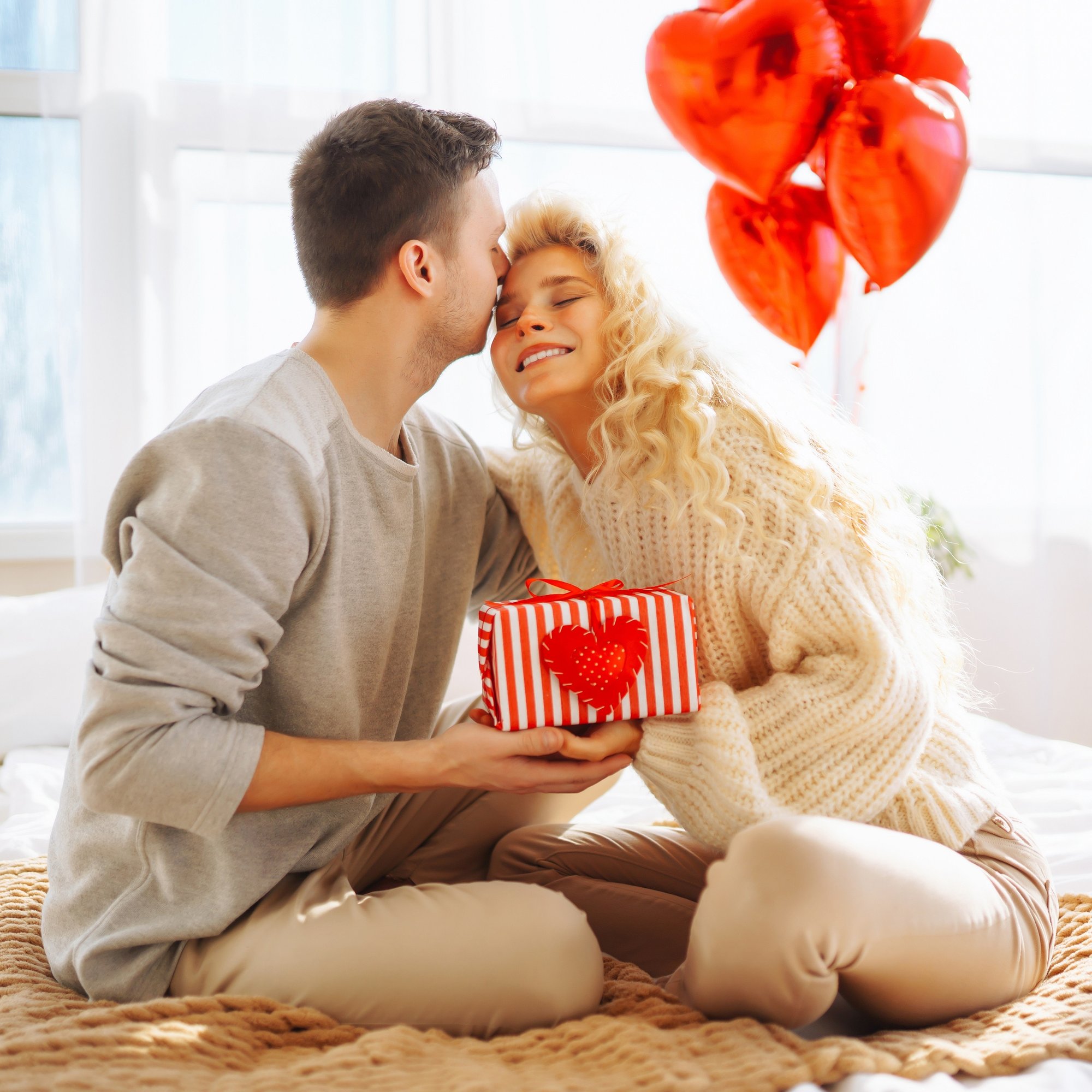 Anniversary Gifts for Her That Create Unforgettable Memories