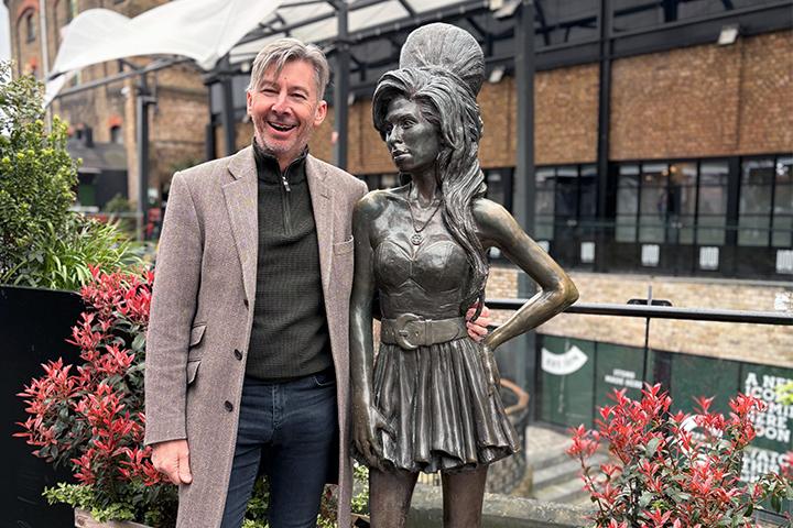 Shaun with a statue